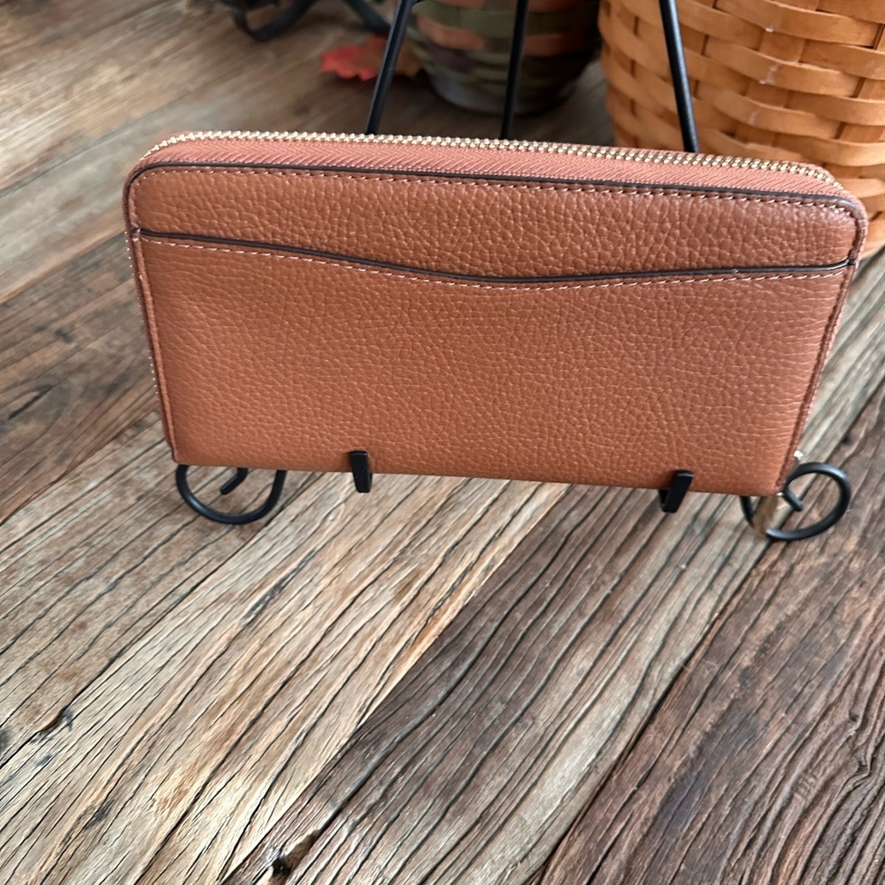 Kate Spade ♠️ Continental Camel Leather Clutch Wallet Organizer - Picture 2 of 3
